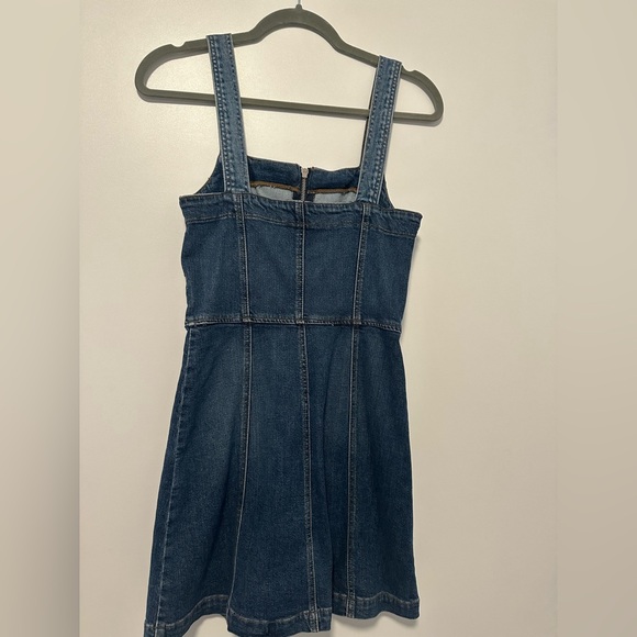 Reformation denim dress with adjustable zipper. Never worn, brand new! - Picture 5 of 5